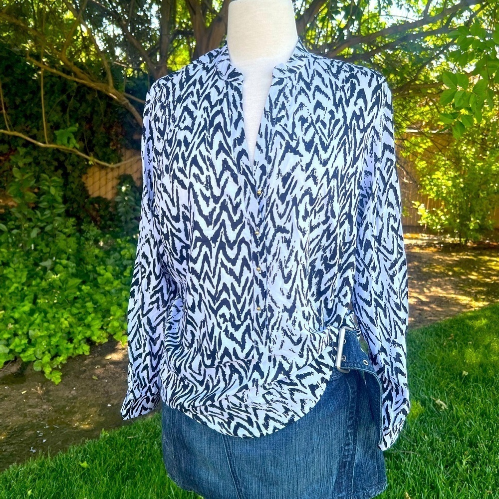 Philosophy Black & White Blouse with Mandarin Collar